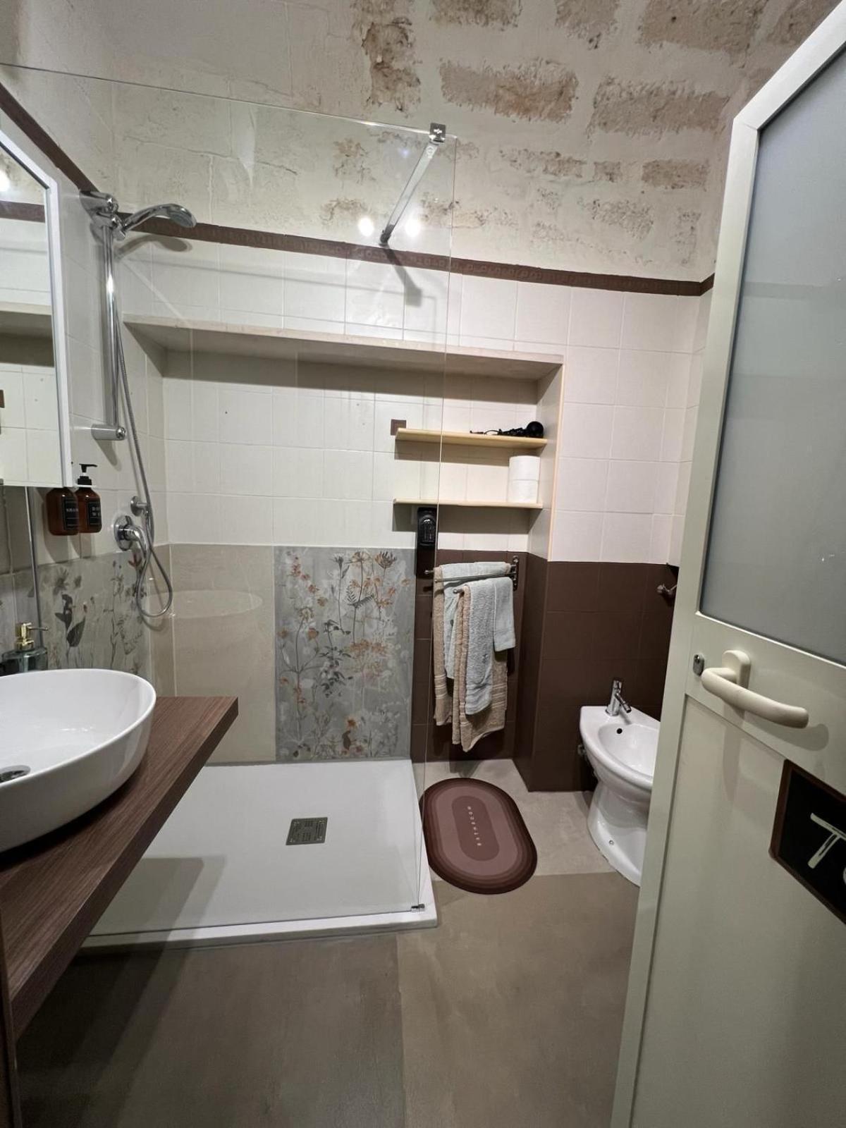 Centrale56 Bisceglie Ngoại thất bức ảnh